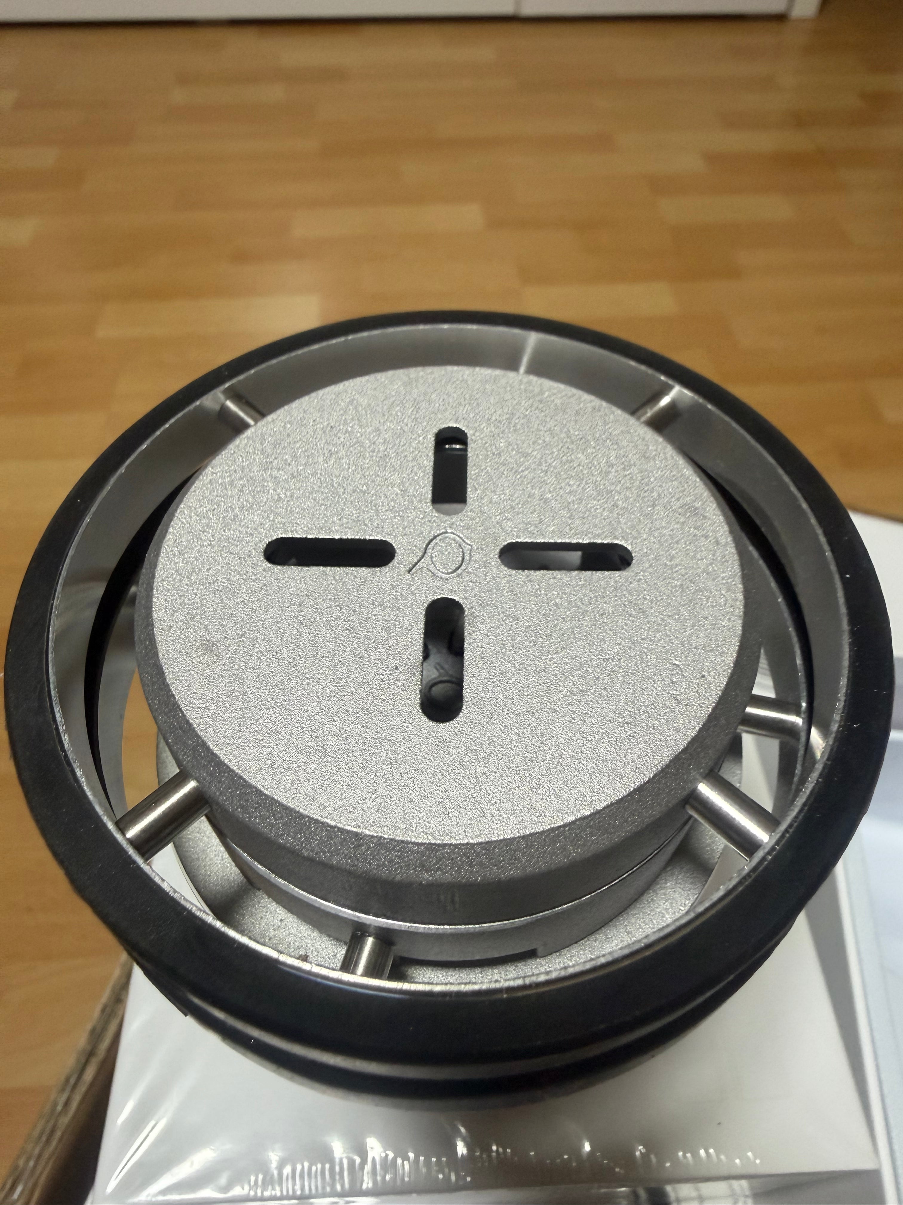 Quasar Kopf Schwarz Glasaufsatz Shisha Bowl mit Box